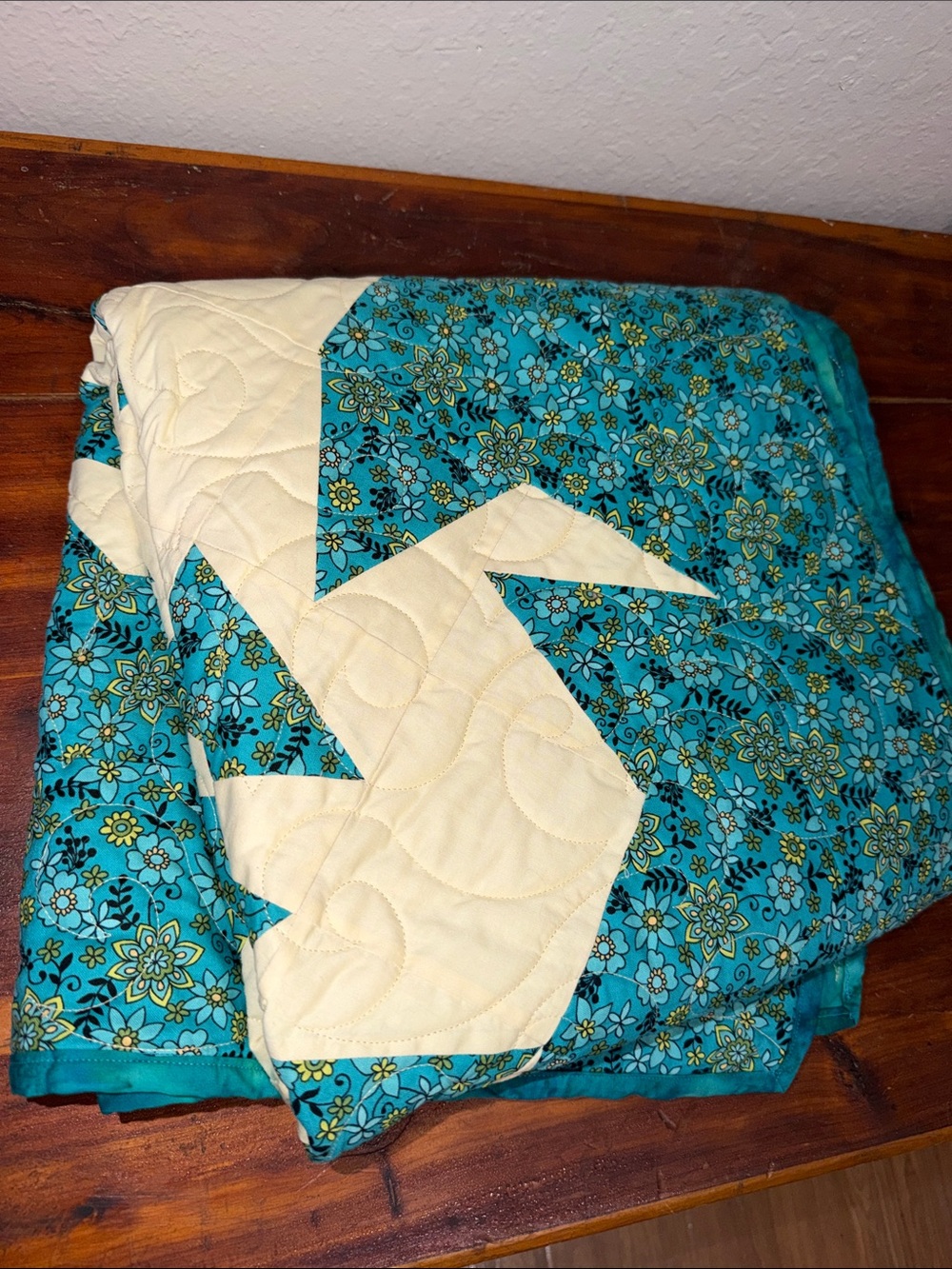 Floral Quilt with coordinating reverse tie dyed fabric pinwheel cottagecore - Picture 3 of 7